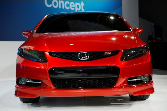 Honda’nın yeni Coupe modeli! 12