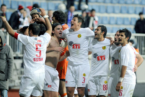 2011 yılına ait hangi şehir hangi takımı tutuyor araştırması 10