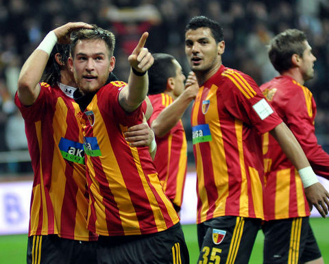 2011 yılına ait hangi şehir hangi takımı tutuyor araştırması 15
