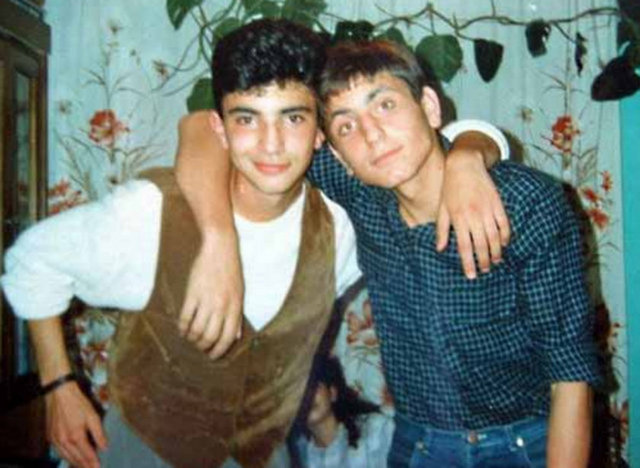 Ünlülerin gençlik ve ergenlik fotografları 121