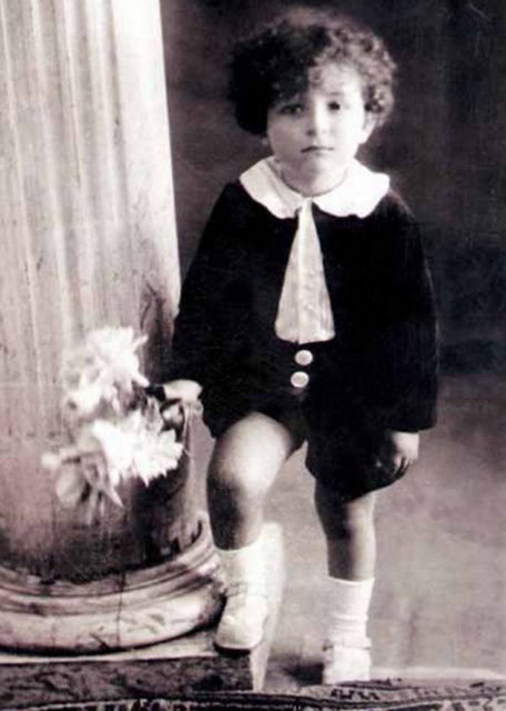Ünlülerin gençlik ve ergenlik fotografları 79