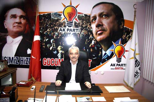 AK Parti'de 39 il başkanı istifa etti 10