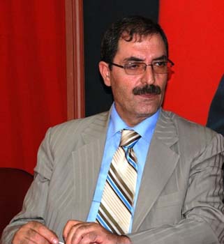 AK Parti'de 39 il başkanı istifa etti 16