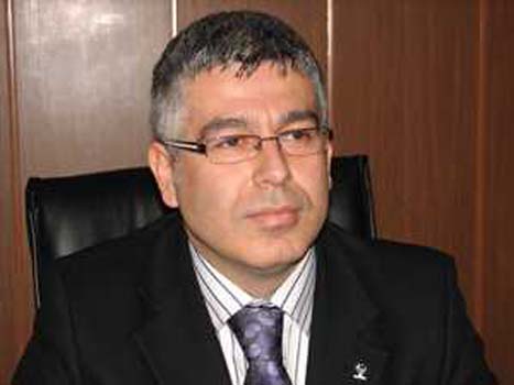 AK Parti'de 39 il başkanı istifa etti 34