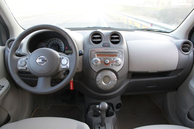 Nissan Micra 1.2 Tekna Xtronic CVT - Nissan Micra 1.2 Tekna Xtroni.. 10