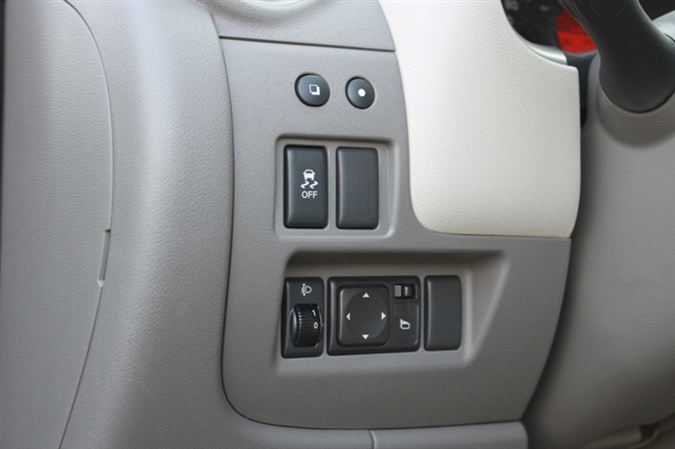 Nissan Micra 1.2 Tekna Xtronic CVT - Nissan Micra 1.2 Tekna Xtroni.. 32