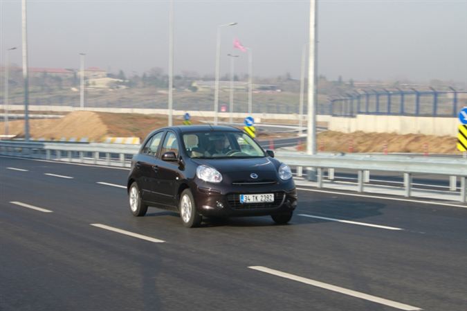 Nissan Micra 1.2 Tekna Xtronic CVT - Nissan Micra 1.2 Tekna Xtroni.. 9