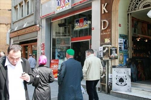 Bu fotoğrafı Facebook'un patronu çekti 5