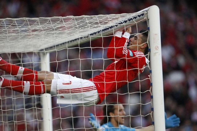 Cardozo Fenerbahçe'de 7