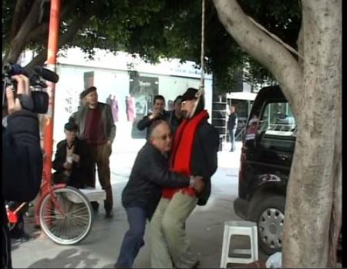 Küçük protestosu öldürüyordu 2