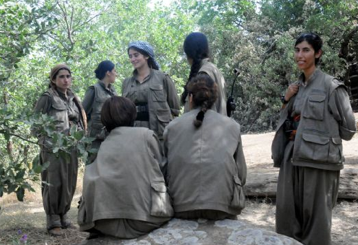 Çekilen PKK'lılardan çarpıcı fotoğraflar 16