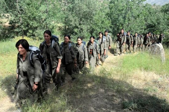 Çekilen PKK'lılardan çarpıcı fotoğraflar 22