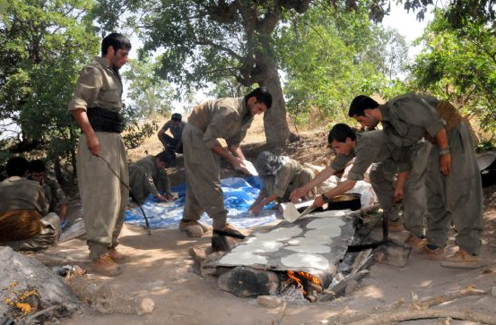 Çekilen PKK'lılardan çarpıcı fotoğraflar 7