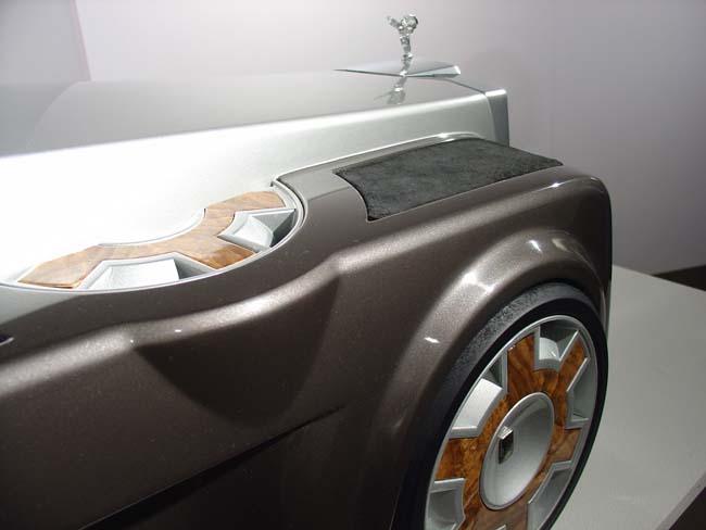 Rolls Royce'dan müthiş model 16