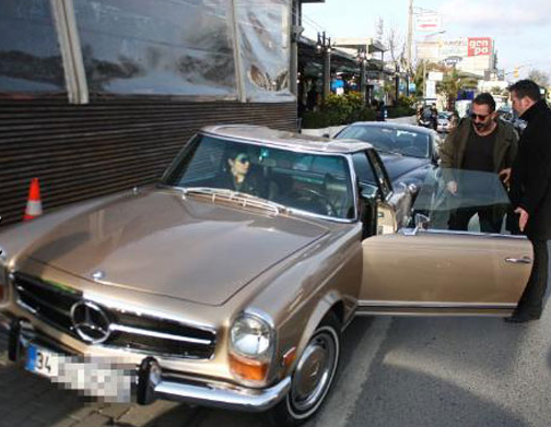 Cem Yılmaz'ın sahip olduğu otomobiller 1