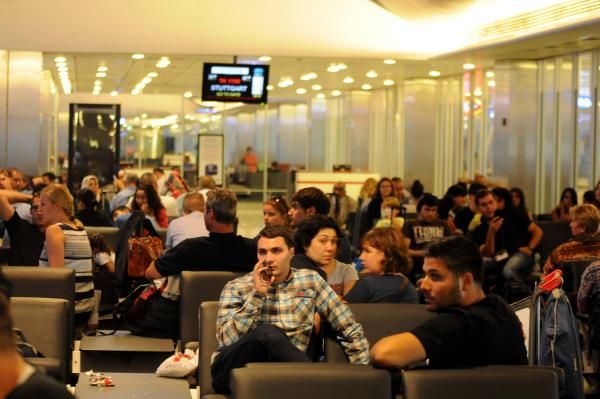 Atatürk Havalimanı'nda Bomba Araması 8