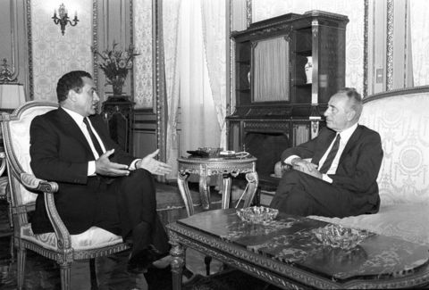 Mübarek'in 30 yıllık iktidarı 57