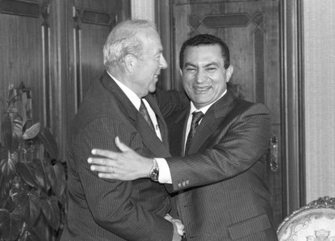 Mübarek'in 30 yıllık iktidarı 68