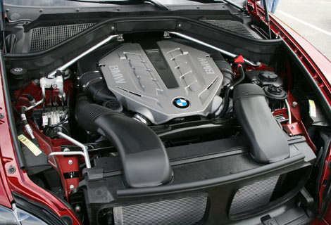BMW X6 ülkeye giriş yapmadan tükendi 13