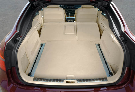 BMW X6 ülkeye giriş yapmadan tükendi 19