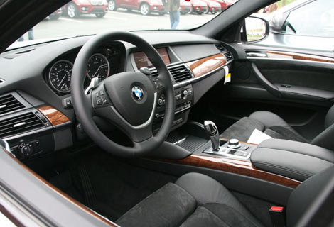 BMW X6 ülkeye giriş yapmadan tükendi 3