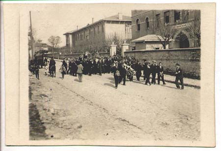 2. Abdülhamit'in vefatı 36