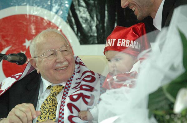 İşte Erbakan'ın son kareleri.. 12