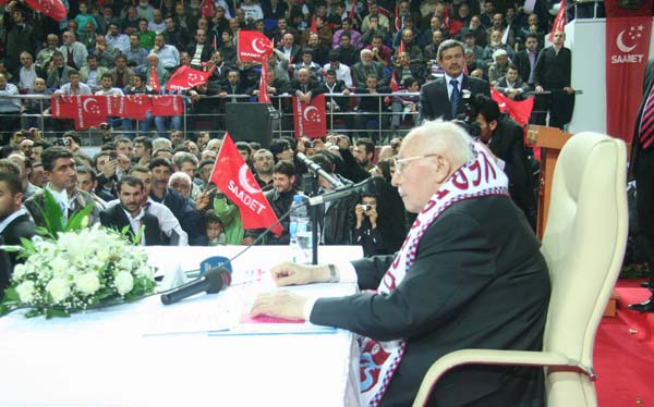 İşte Erbakan'ın son kareleri.. 13