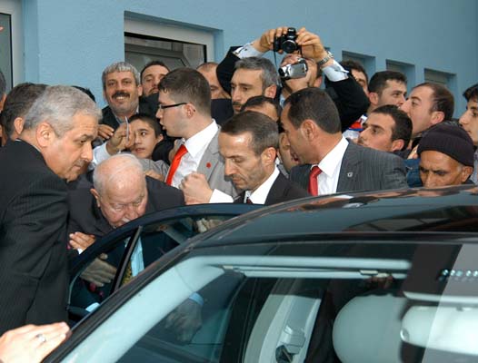 İşte Erbakan'ın son kareleri.. 17