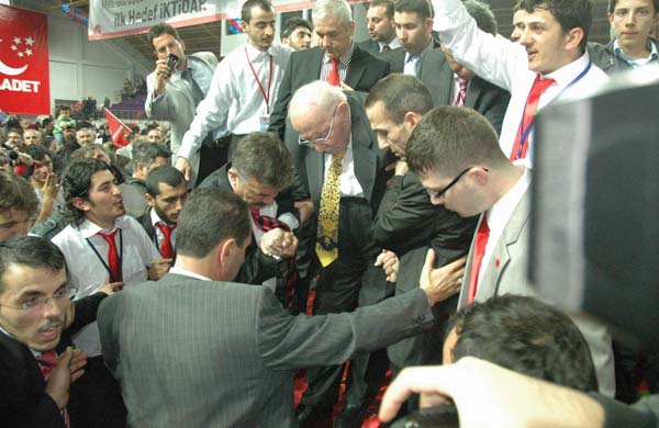 İşte Erbakan'ın son kareleri.. 9