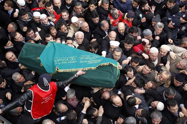 Erbakan'ın cenazesinden ilk kareler 107