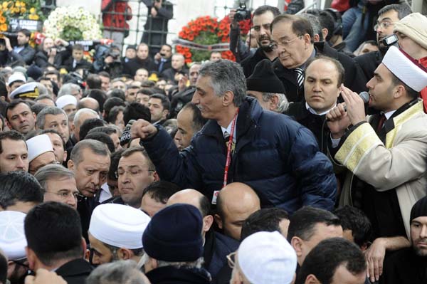 Erbakan'ın cenazesinden ilk kareler 113