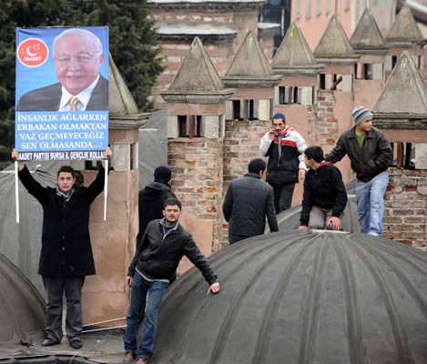 Erbakan'ın cenazesinden ilk kareler 114