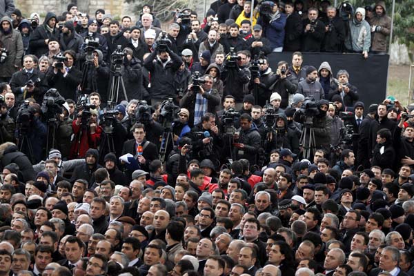 Erbakan'ın cenazesinden ilk kareler 147