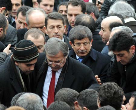 Erbakan'ın cenazesinden ilk kareler 187