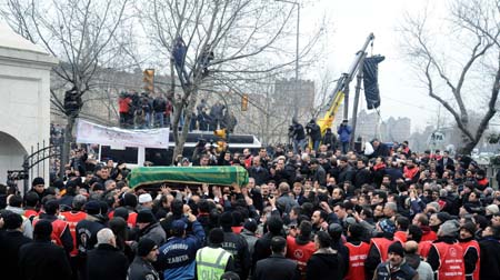 Erbakan'ın cenazesinden ilk kareler 191