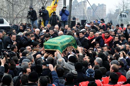 Erbakan'ın cenazesinden ilk kareler 193