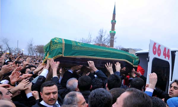 Erbakan'ın cenazesinden ilk kareler 21