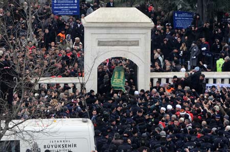 Erbakan'ın cenazesinden ilk kareler 222