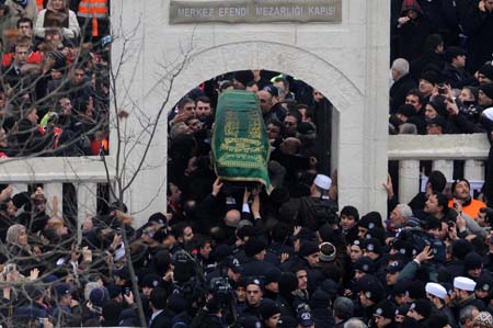 Erbakan'ın cenazesinden ilk kareler 234