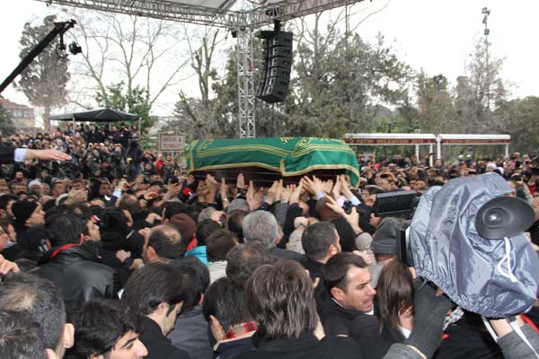 Erbakan'ın cenazesinden ilk kareler 32