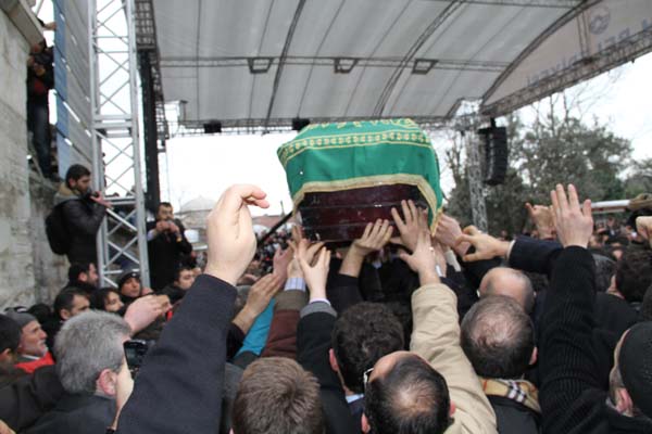 Erbakan'ın cenazesinden ilk kareler 33
