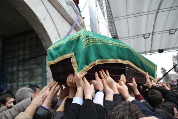 Erbakan'ın cenazesinden ilk kareler 34