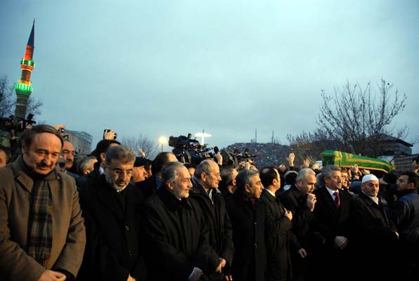 Erbakan'ın cenazesinden ilk kareler 4