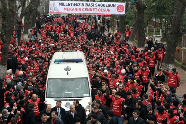 Erbakan'ın cenazesinden ilk kareler 52