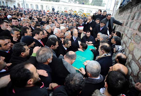 Erbakan'ın cenazesinden ilk kareler 63