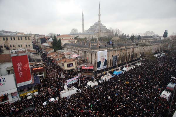 Erbakan'ın cenazesinden ilk kareler 70