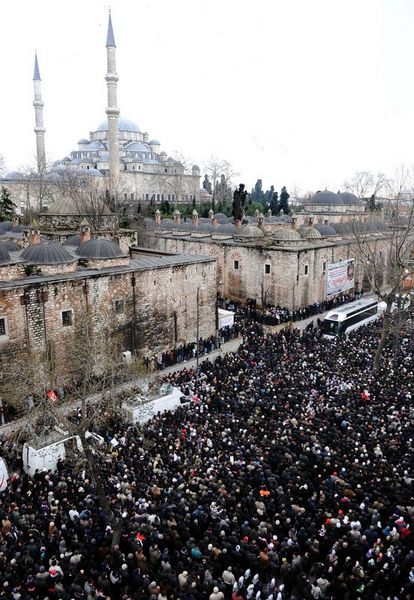 Erbakan'a veda! 111