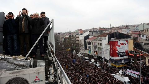 Erbakan'a veda! 114