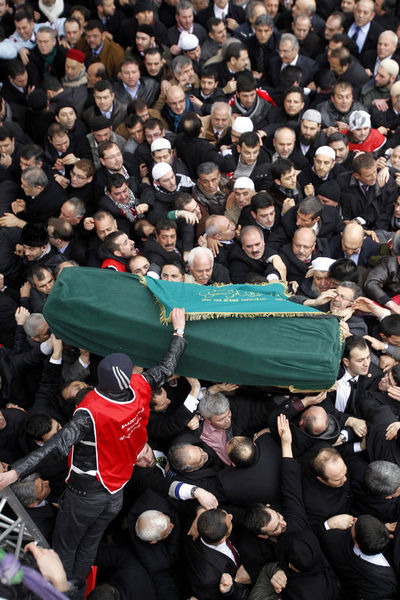 Erbakan'a veda! 117